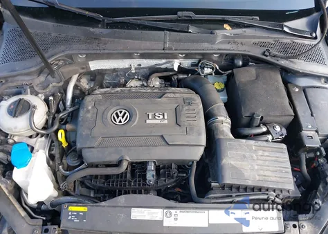 2017 Volkswagen Golf R 4-Door W/Dcc Navigation из США, поврежденный, VIN WVWWF7AU3HW083600